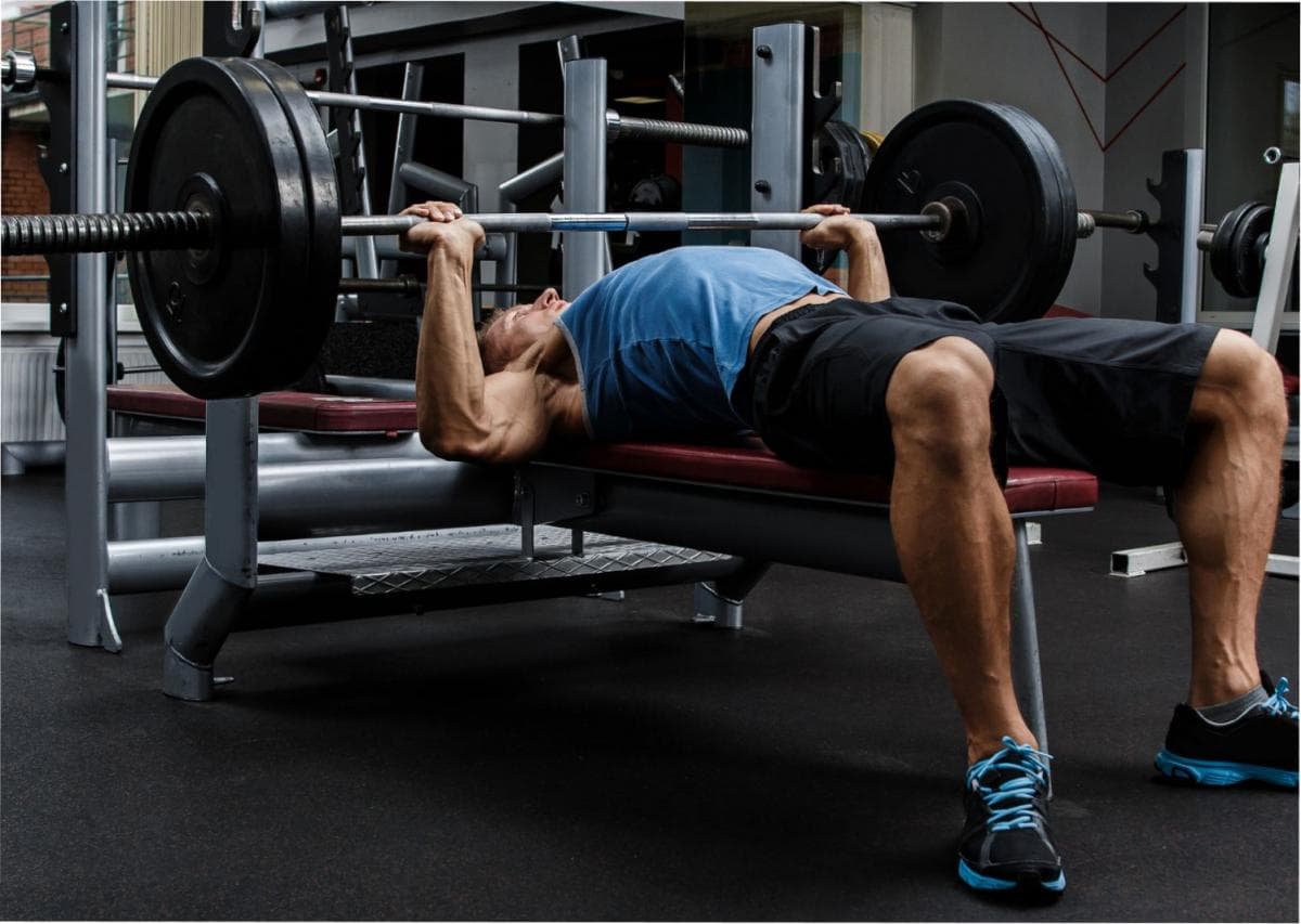 Expertos cuestionan el mito de entrenar hasta el fallo muscular para ganar masa