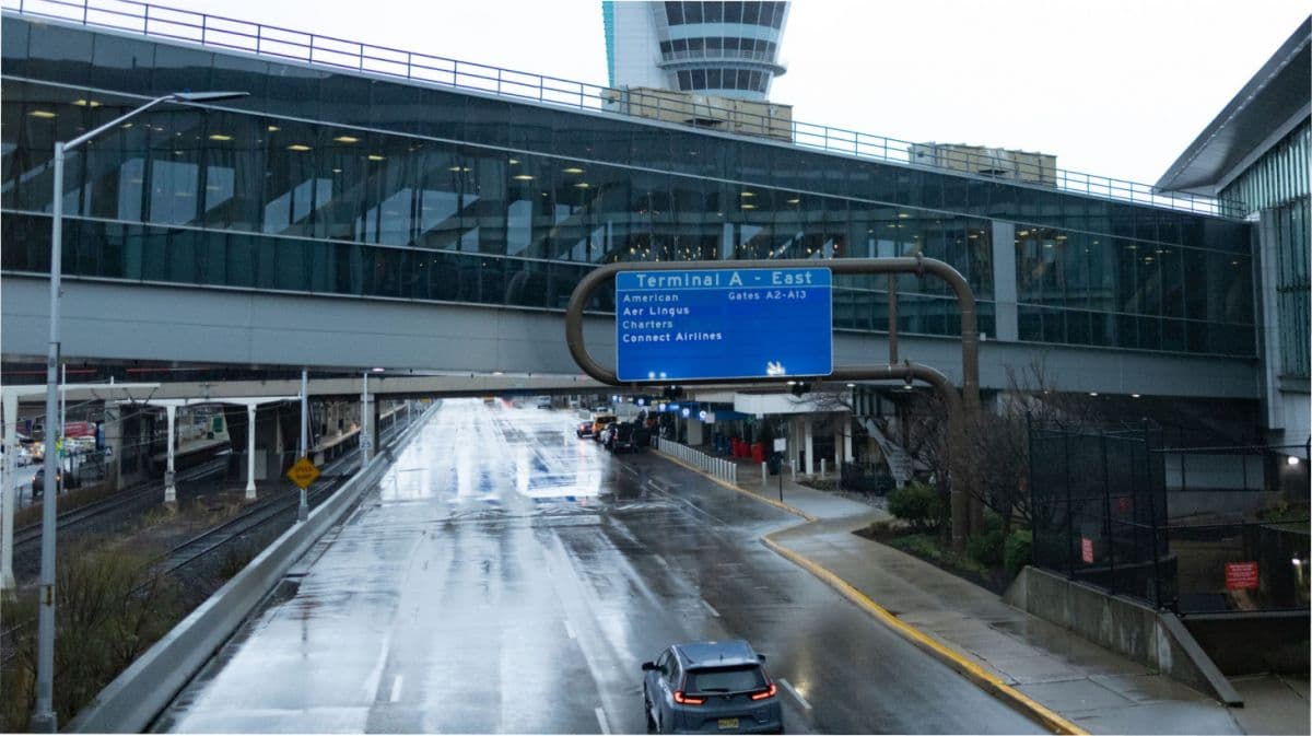 Filadelfia declara emergencia en PHL tras confirmar sarampión en un pasajero de tránsito