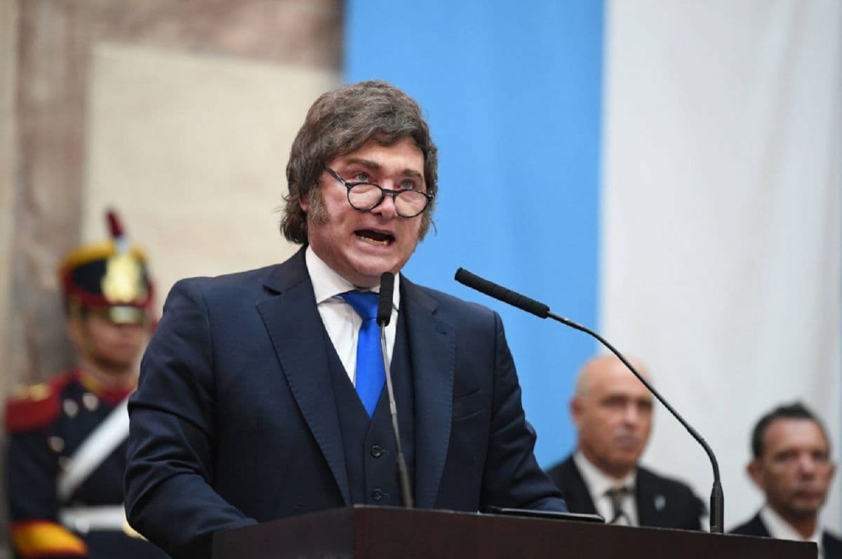 Malvinas: Milei apuesta a la diplomacia y pide que las devuelvan "cuanto antes"