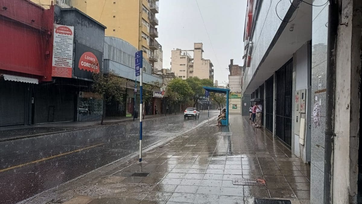 Tucumán en alerta amarilla: granizo, tormenta y ráfagas que superan los 60 km/h