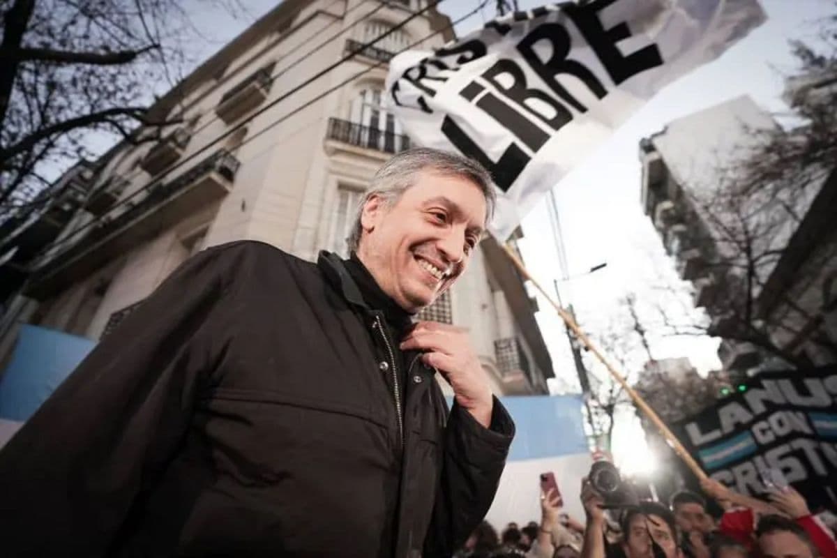 En el Congreso, un proyecto de Kirchner grava con 3% las transferencias de capital al exterior