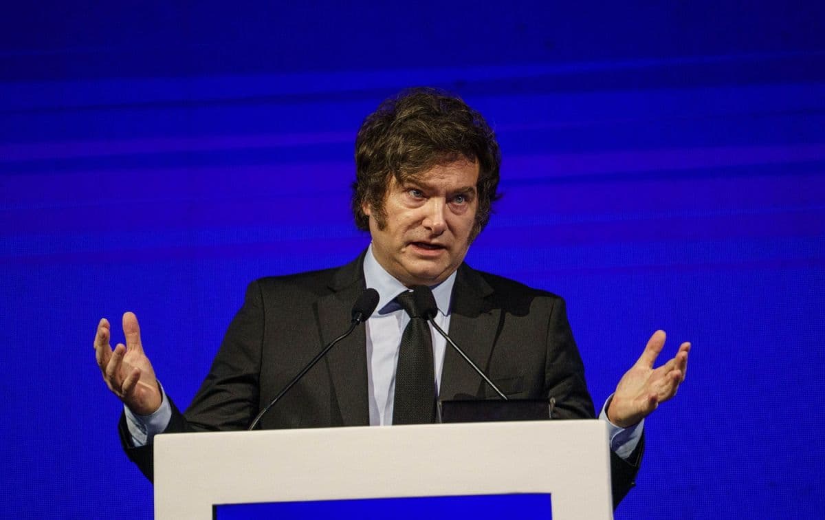 Milei niega una recesión y califica el consumo de “máximos históricos”
