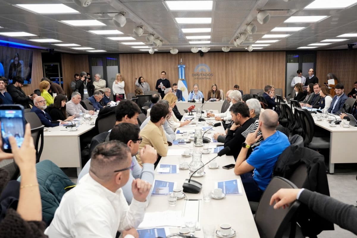 En la Comisión de Economía, empresarios y trabajadores alertan por una crisis social, laboral y productiva